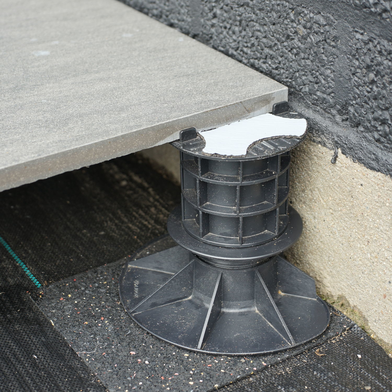 Polypropylene terrace pedestal AK5/8 SOLIDOR recycled plastic