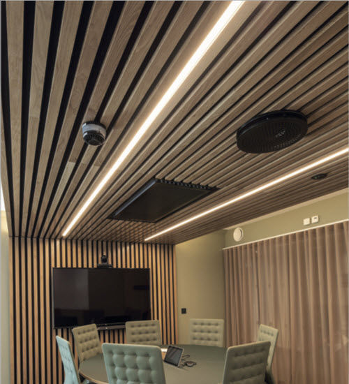 Surface mounted lighting profile SLC B5 The Light Group LED