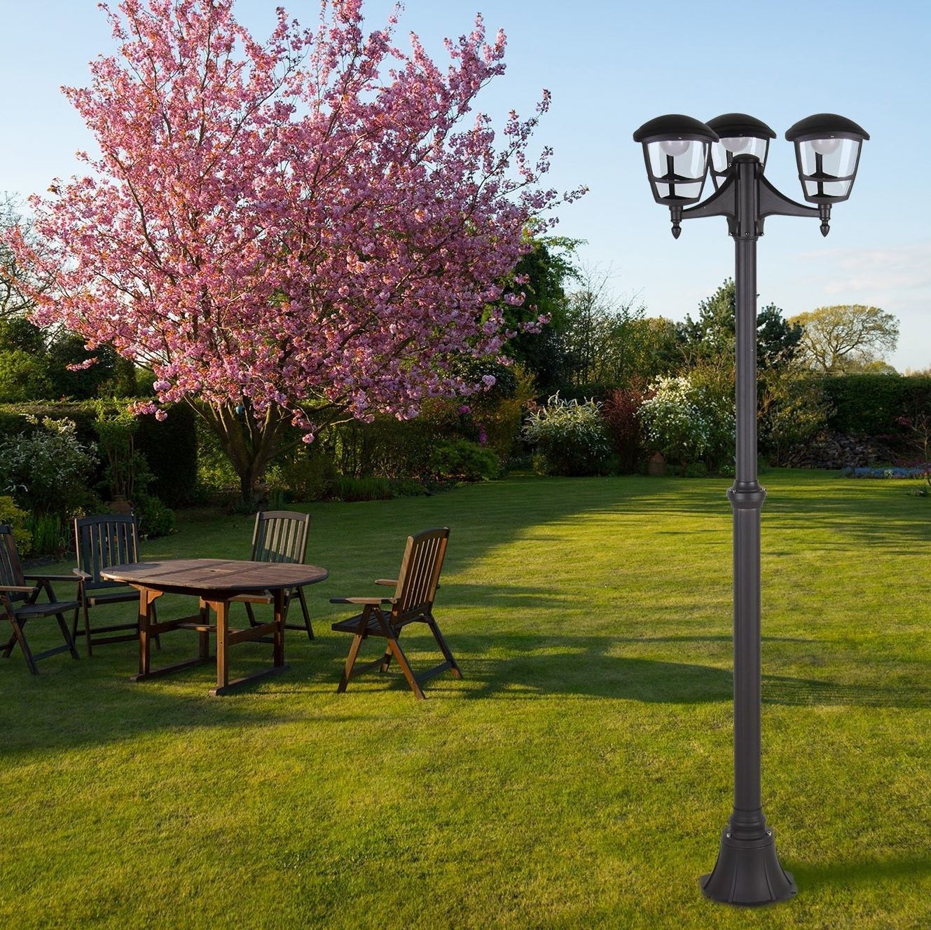 Garden Lamp Post LILAND CENTURY ITALIA Classic Painted garden-lamp-post-liland-century-italia-classic-painted