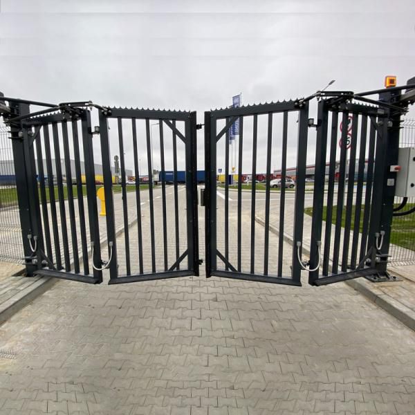 Folding gate FALDIVIA Betafence International galvanised steel