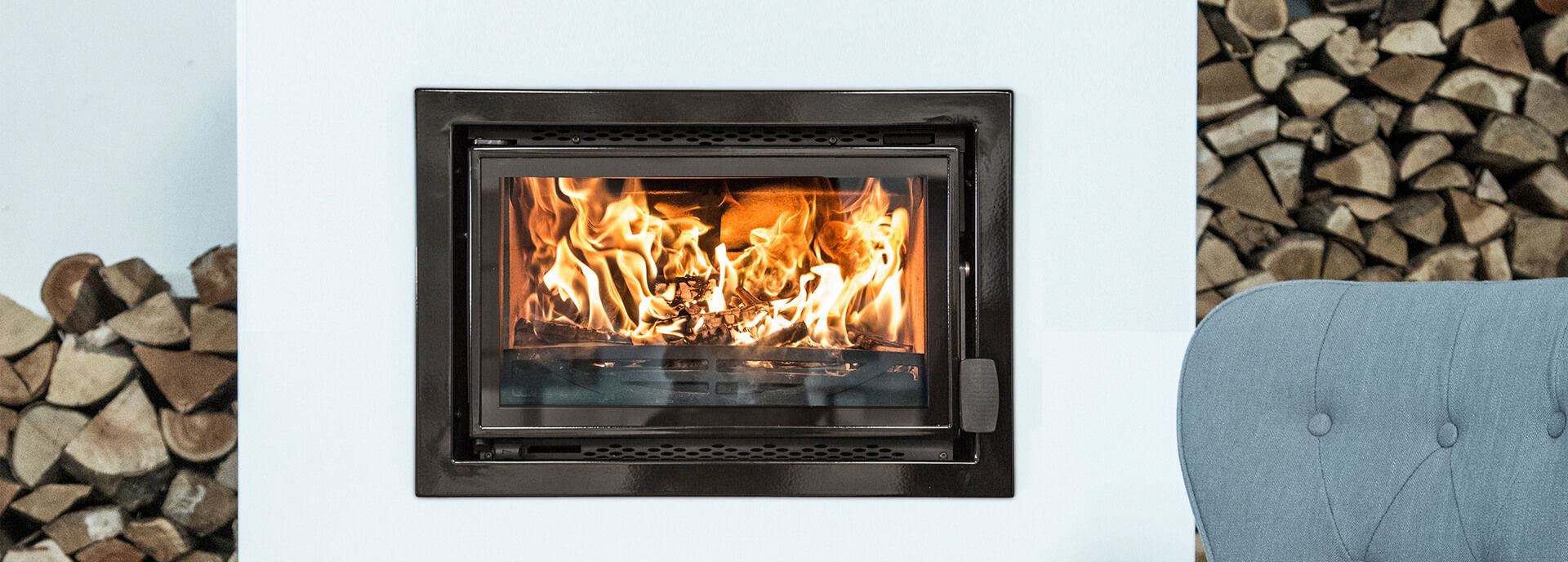 Wood heating stove - BAY VL - CHARNWOOD - 0 - 5 kW / 7 kW / wall-mounted