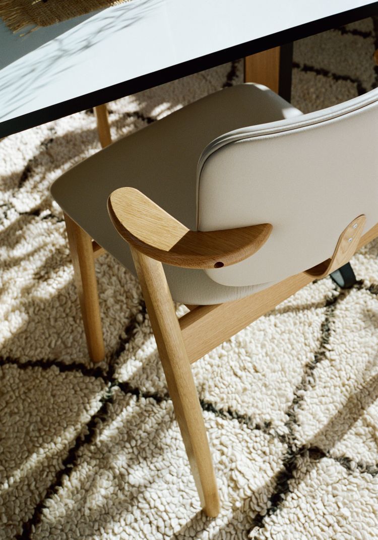 Contemporary chair - DOMUS - Artek - indoor / leather / oak
