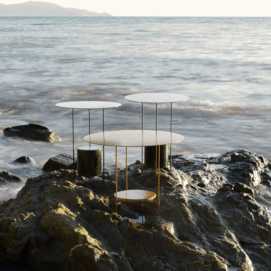 Contemporary side table - PANNA COTTA - Molteni&C - marble / lava