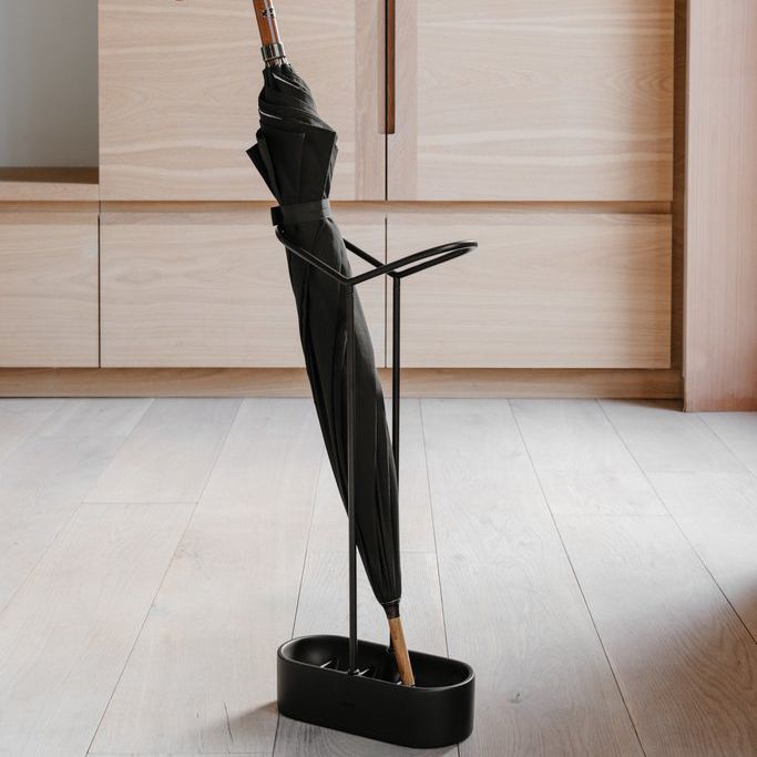 Metal umbrella stand HOLDIT Umbra resin