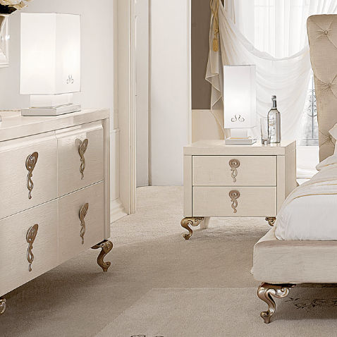 Traditional Bedside Table Metal Rectangular George Cantori