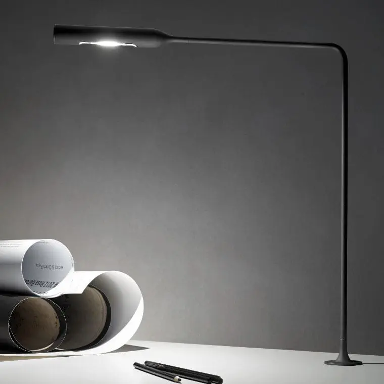 the range desk lamp