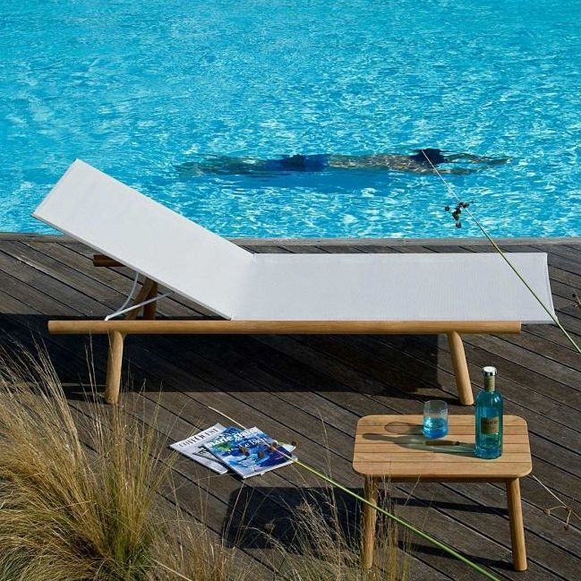 Contemporary sun lounger - PEVERO - Unopiù - Textilene® / teak / commercial