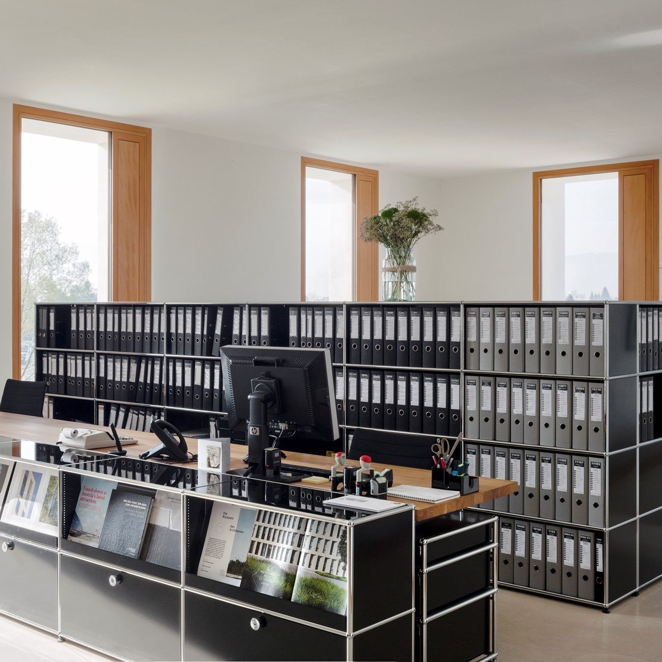 Floor-mounted brochures rack - USM Haller - USM Modular Furniture ...