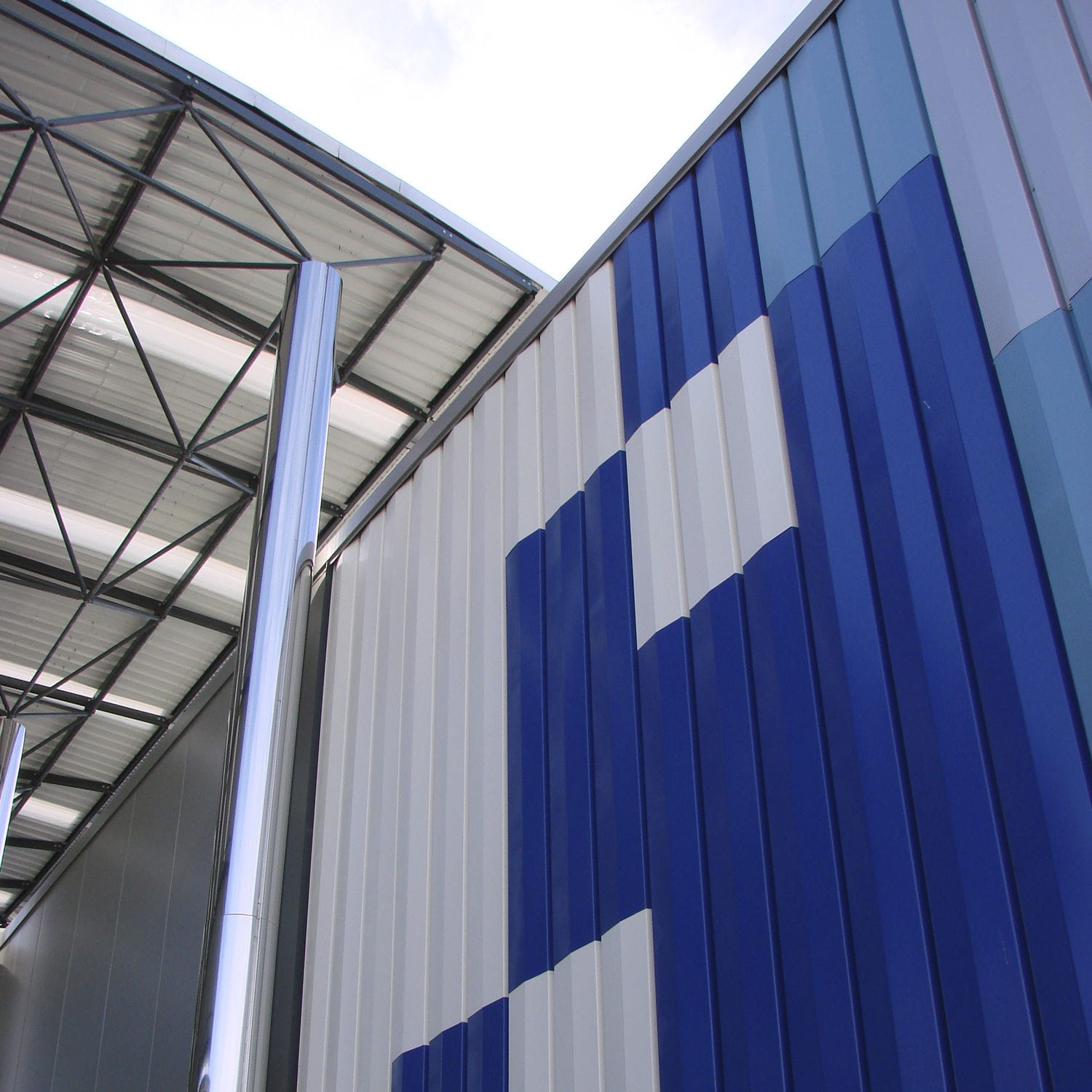 Corrugated sheet metal CRETA SMOOTH Europerfil galvanized steel