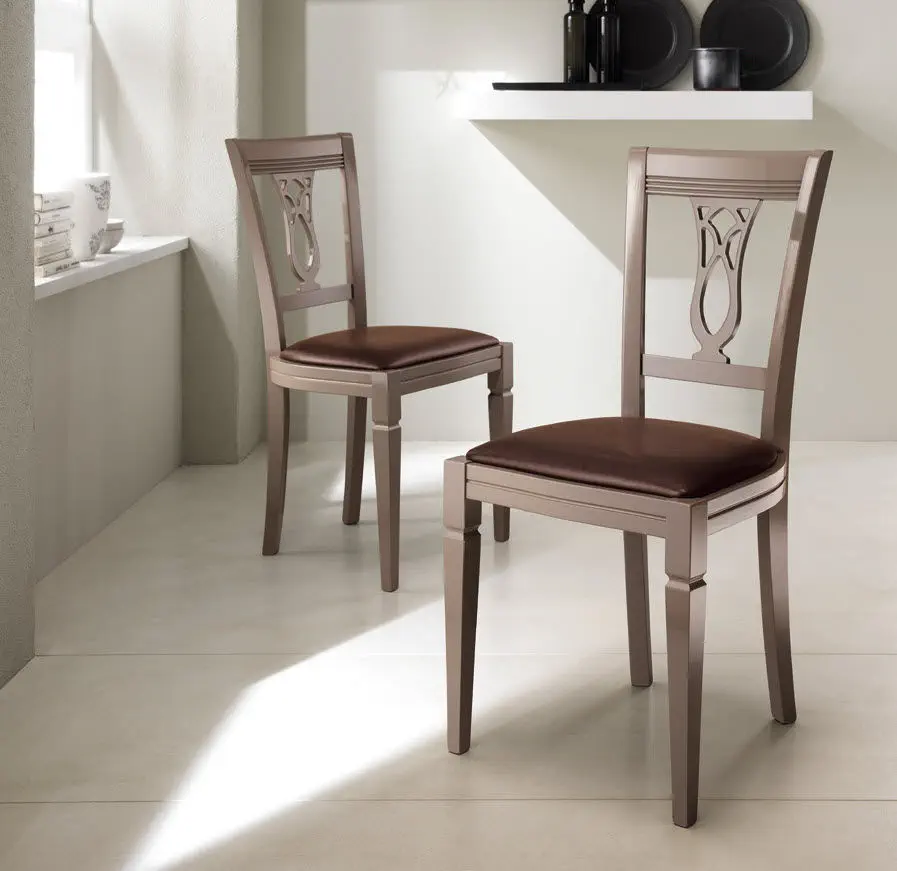 Traditional Dining Chair Baccarat Scavolini Synthetic Leather Beech Base Traditional Dining Chair Baccarat, Bradding Dining Table Shadow Grey