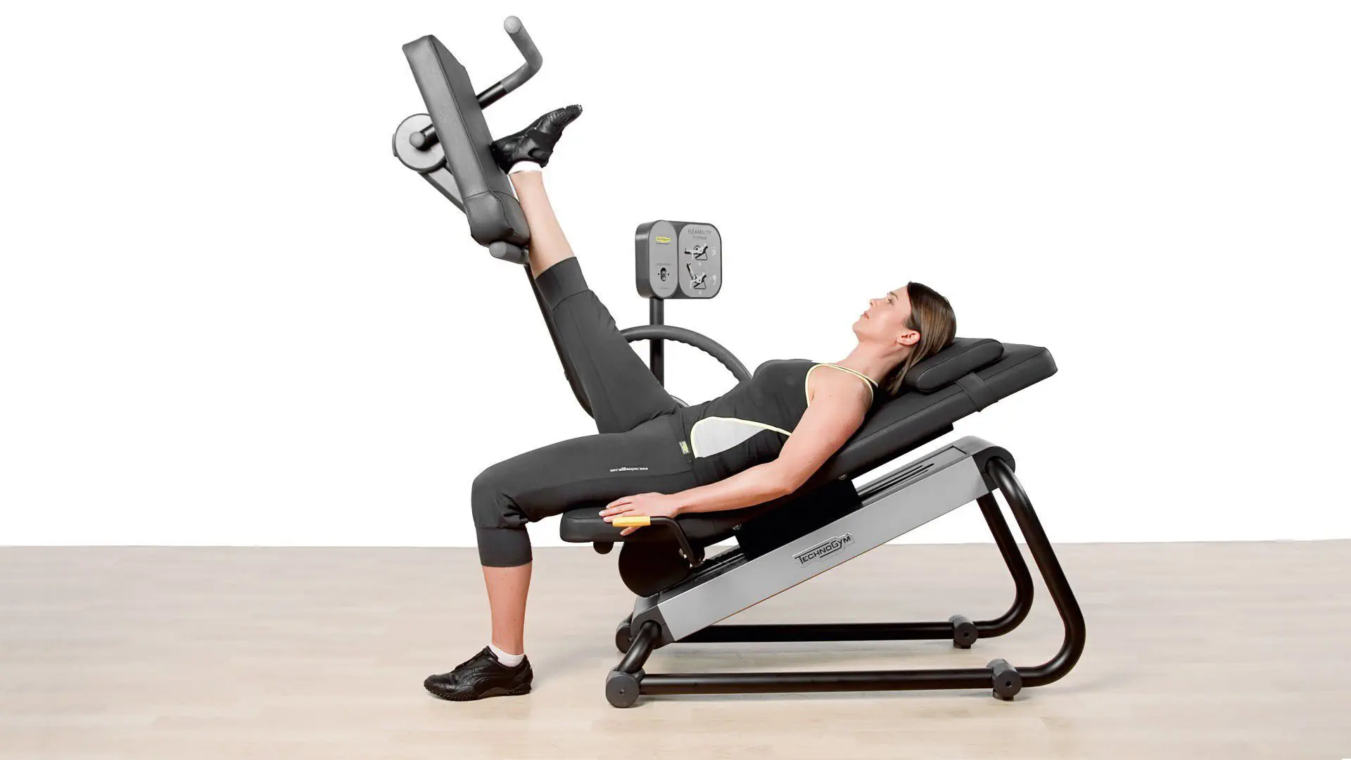 Used technogym flexability posterior best sale for sale