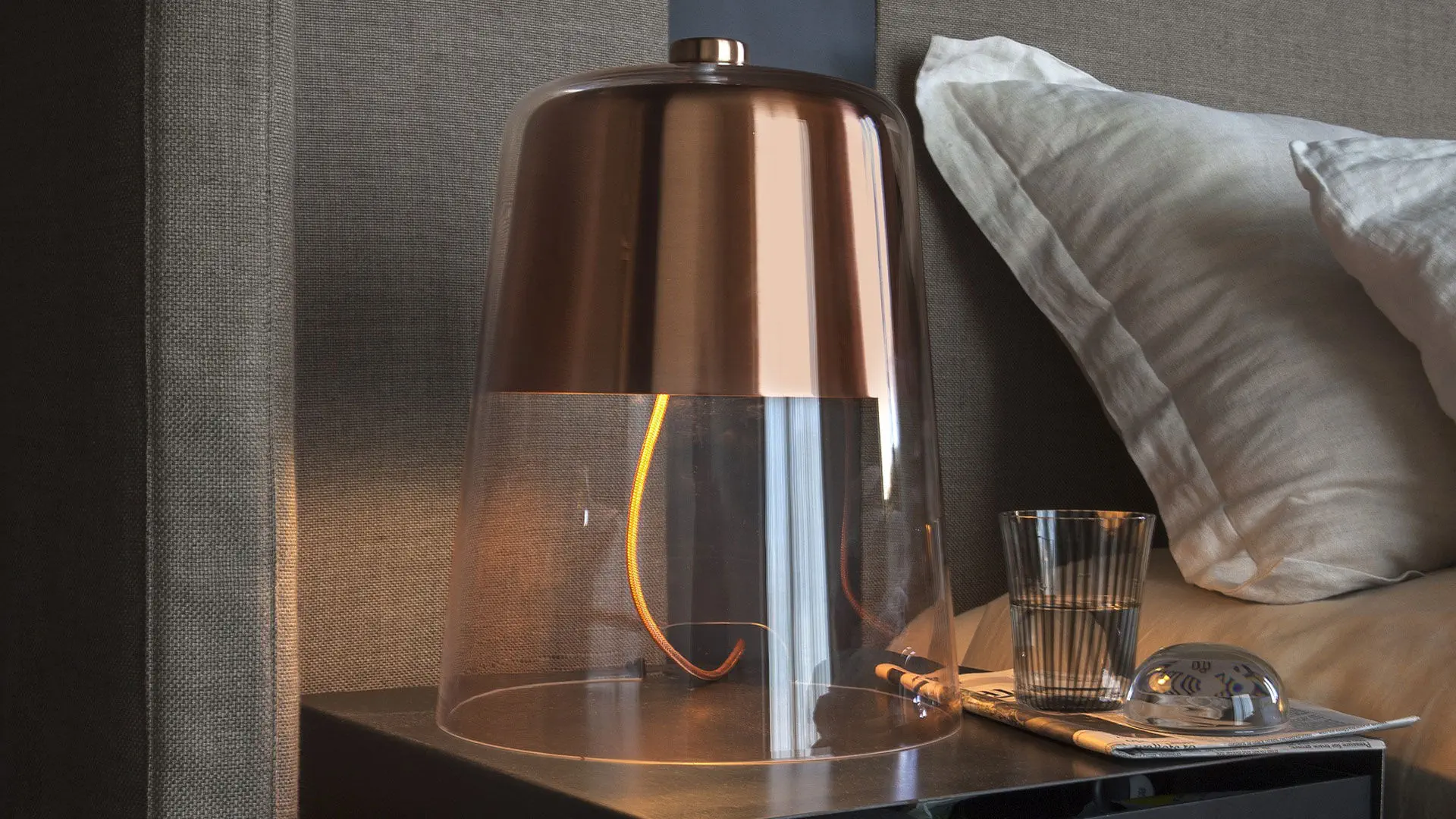 【78%OFF】Oluce Semplice 226 / MB Oluce Semplice 226 Table Lamp Elegant Lighting and Lamps