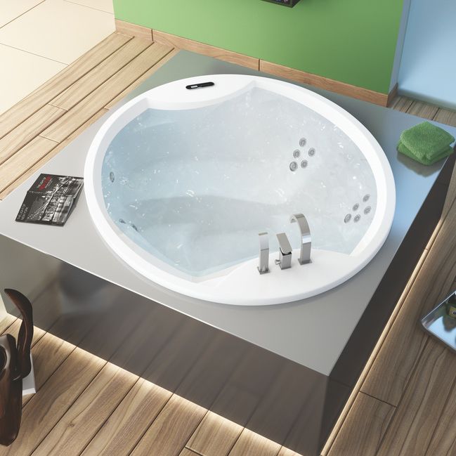 Oval bathtub WINNIPEG 670370 HOESCH medical / whirlpool / 4seater