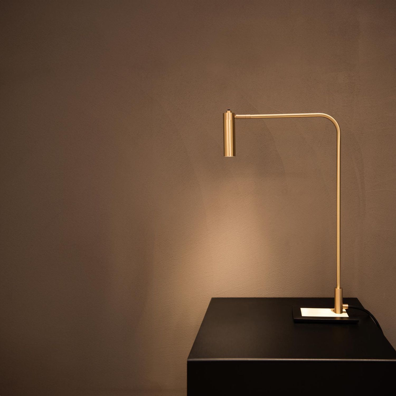 MARCEL 1L MD TABLE LAMP NWH main image 0