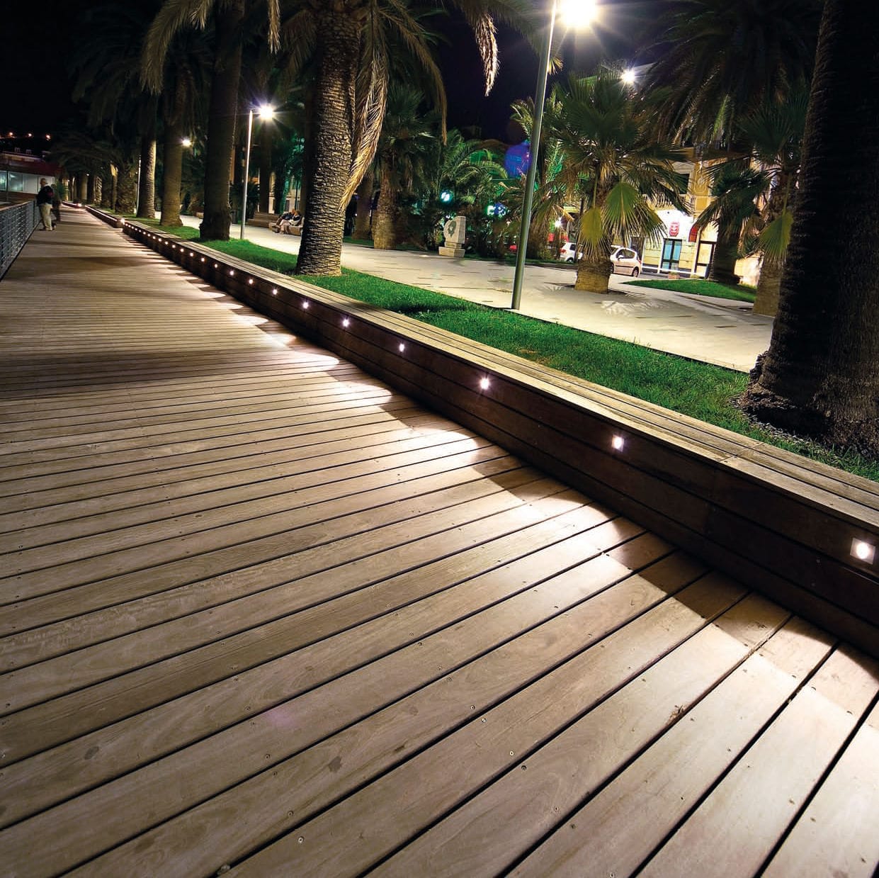 Exterior recessed deals wall lights