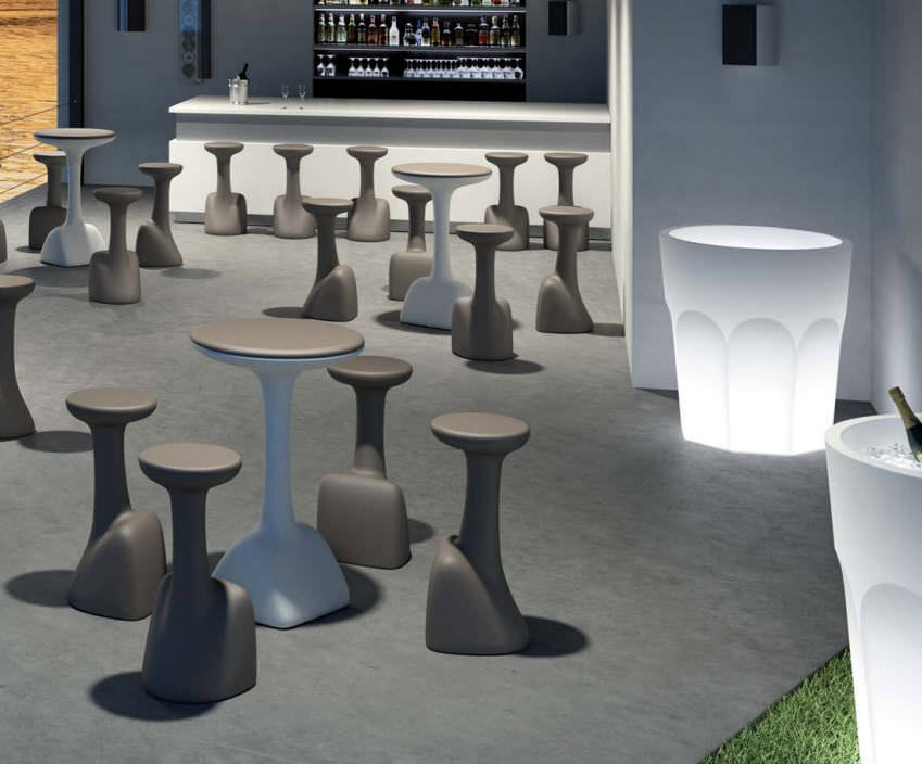 Contemporary High Bar Table Polyethylene Outdoor White