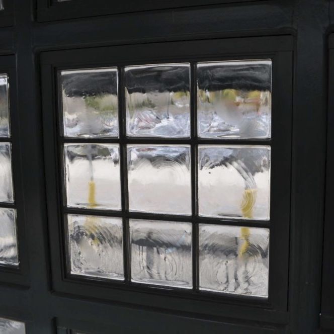 Square glass brick GRIDLOCK® EXTECH Exterior Technologies, Inc