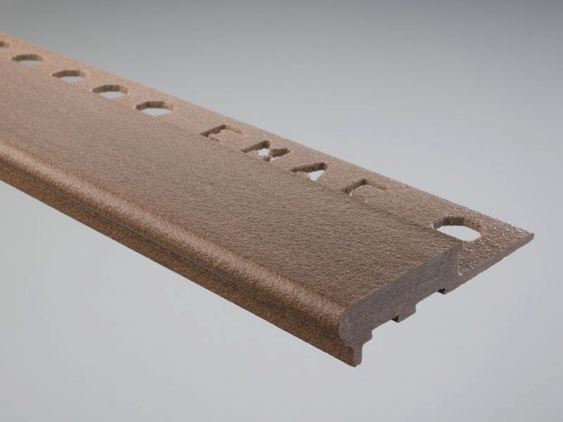 Composite stair nosing NOVOPELDAÑO® MAXI Emac