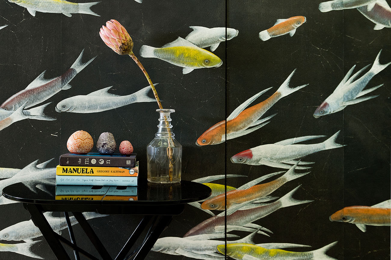 Traditional Wallpaper Fishes De Gournay Animal Motif Fabric Look Silver