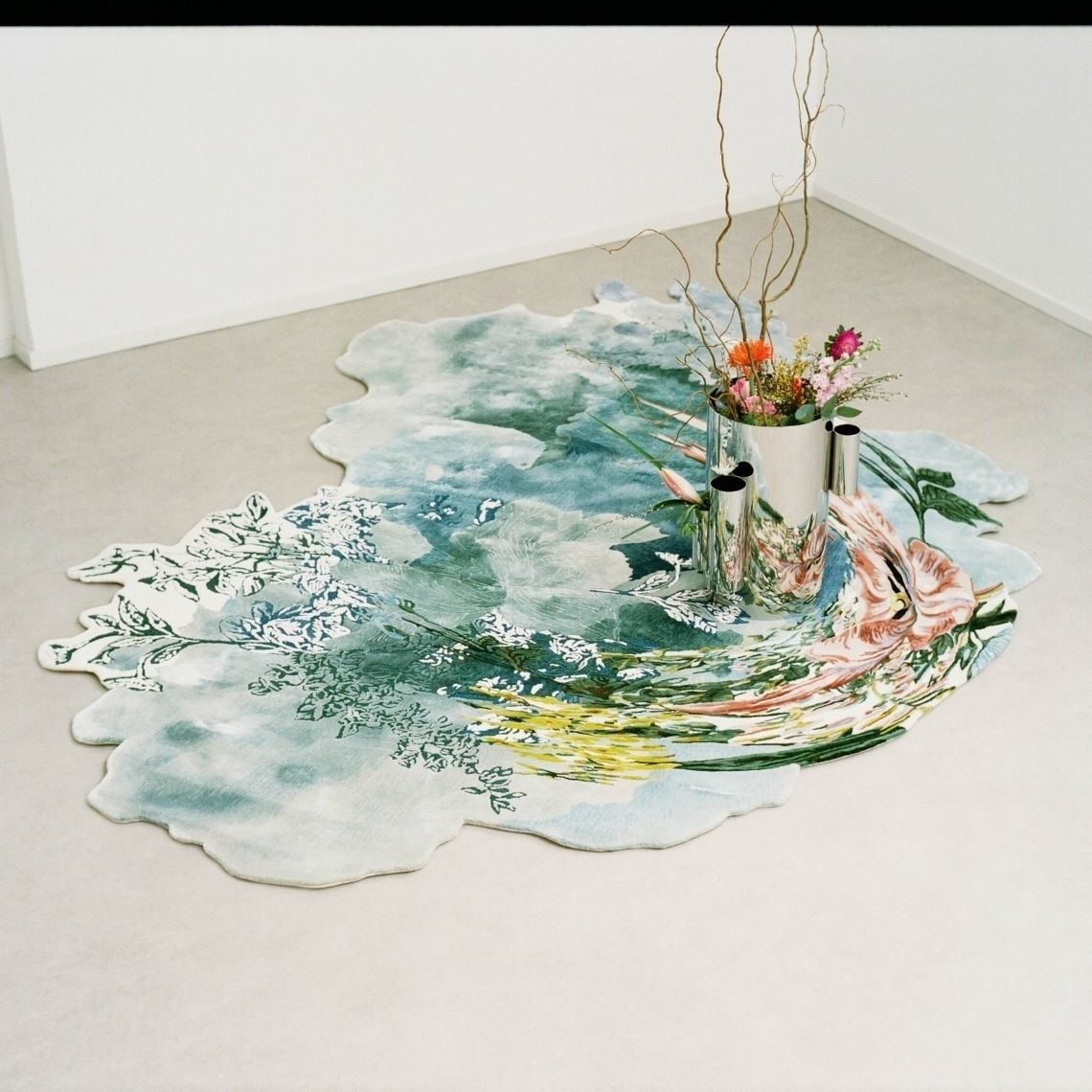 Contemporary rug Anamorphosis Tai Ping Carpets floral pattern