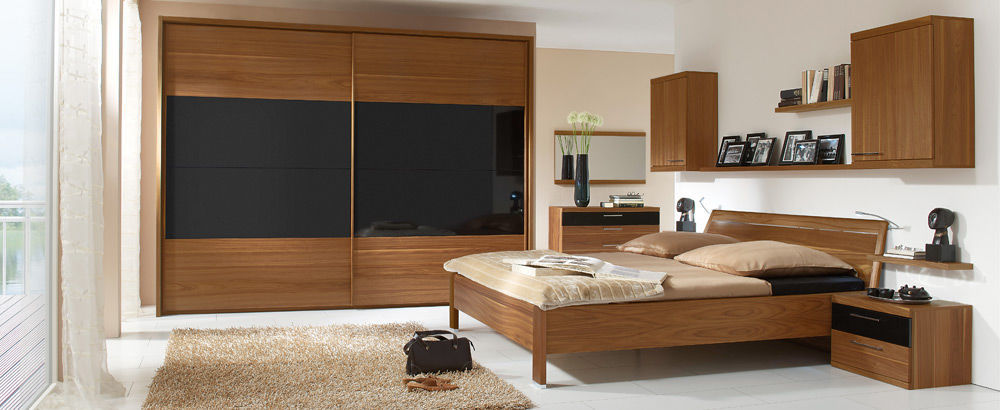 Contemporary Wardrobe Walnut Wood Veneer Beech Chiara