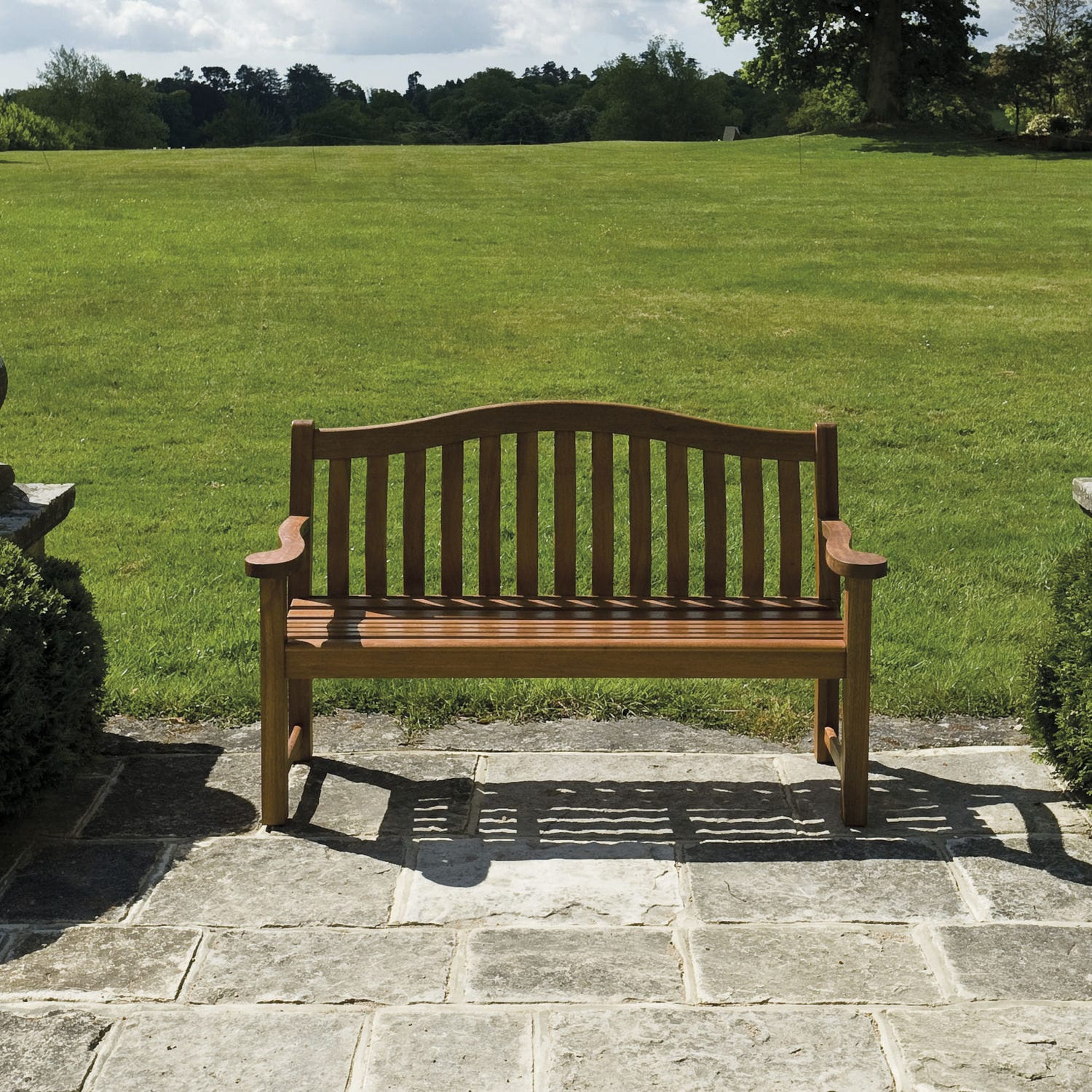 Garden Bench Traditional Hardwood With Backrest Cornis