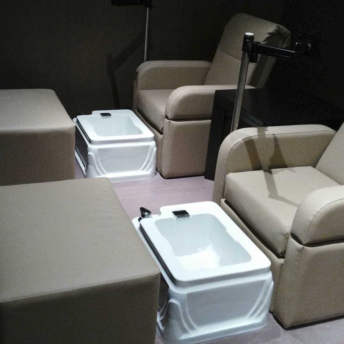 Ceramic foot basin 31070TUB Touch America commercial