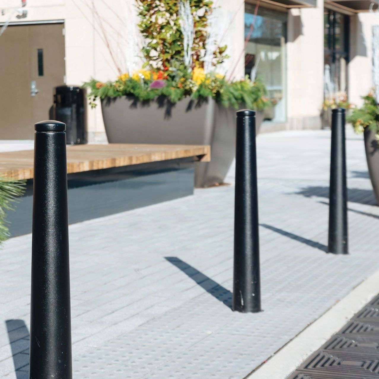 Security bollard - ISAC - mmcité street furniture - cast aluminum ...