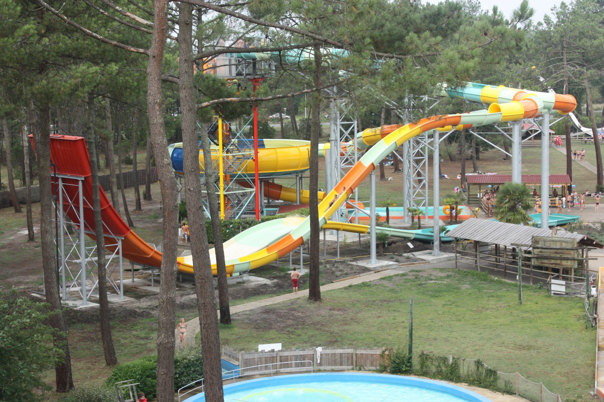 Curved slide RACER TWIN HYBRID Polin Waterparks for water park