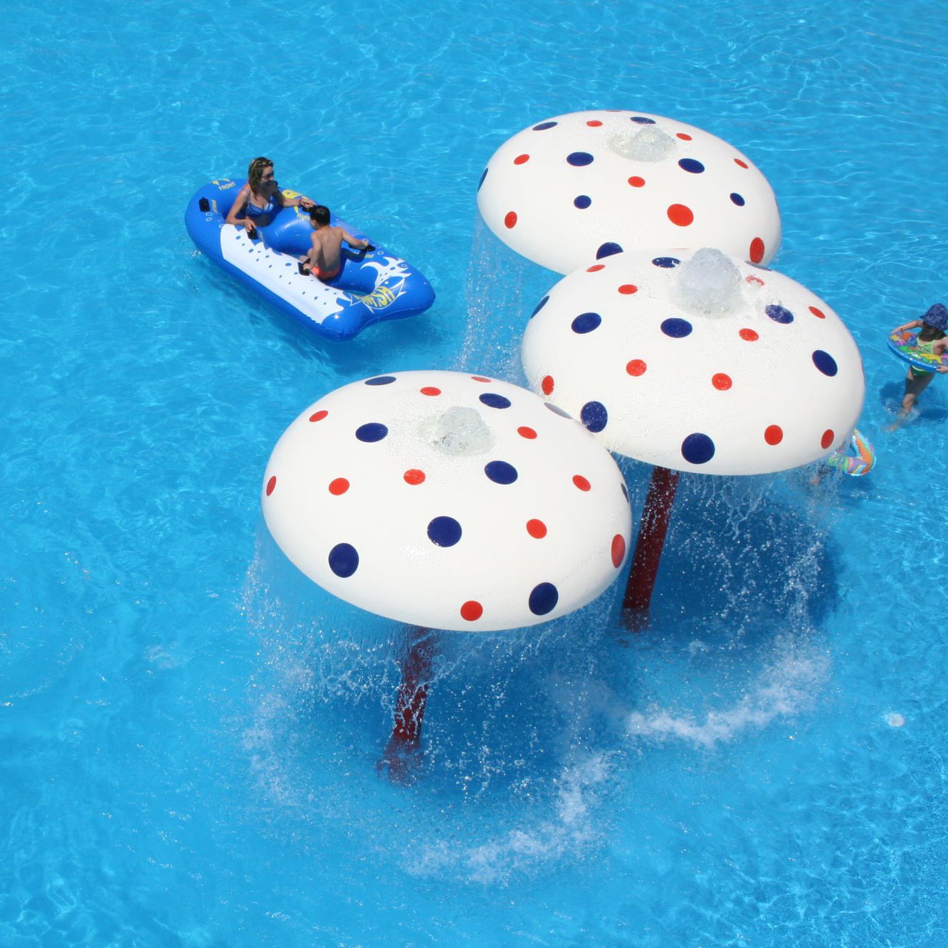 Water park fountain MUSHROOM Polin Waterparks stainless steel