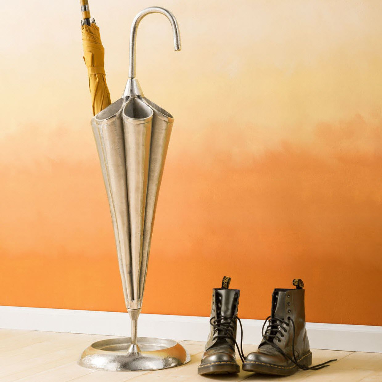 Aluminium umbrella stand UMBRELLA KARE Design