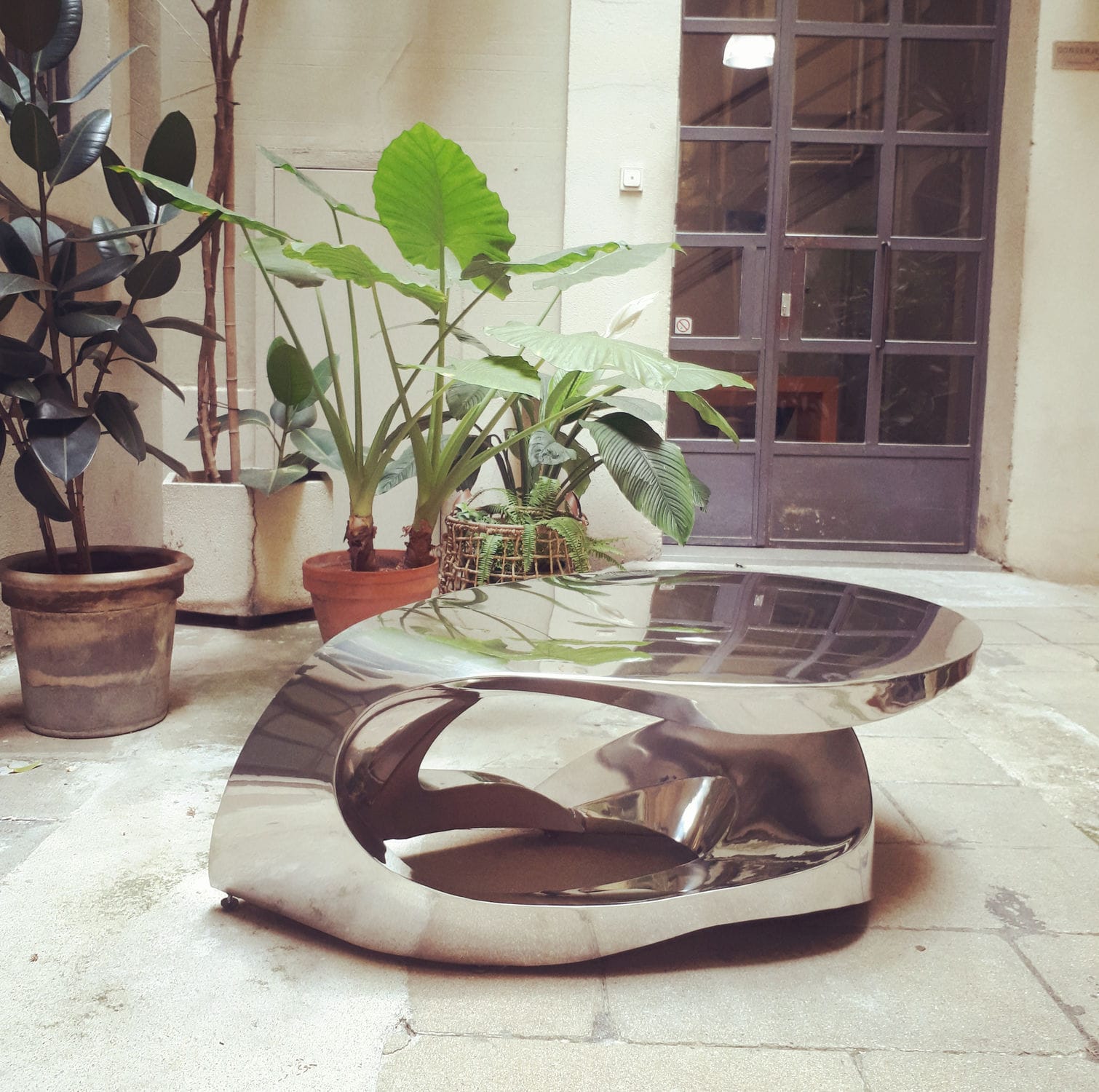 Original design coffee table - XL CHARMED - ICI ET LA - polished ...