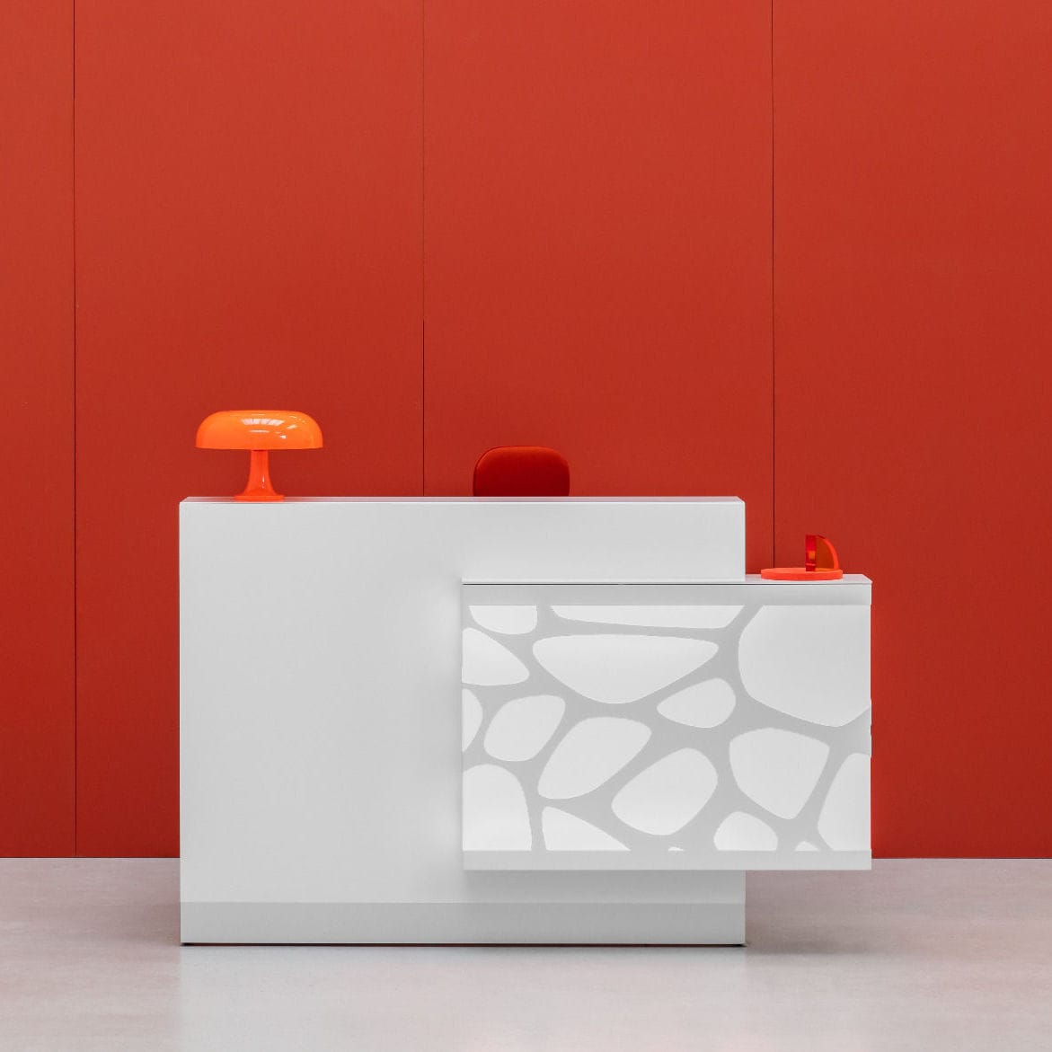 Plexiglas® reception desk ORGANIC MDD metal / laminate / glass