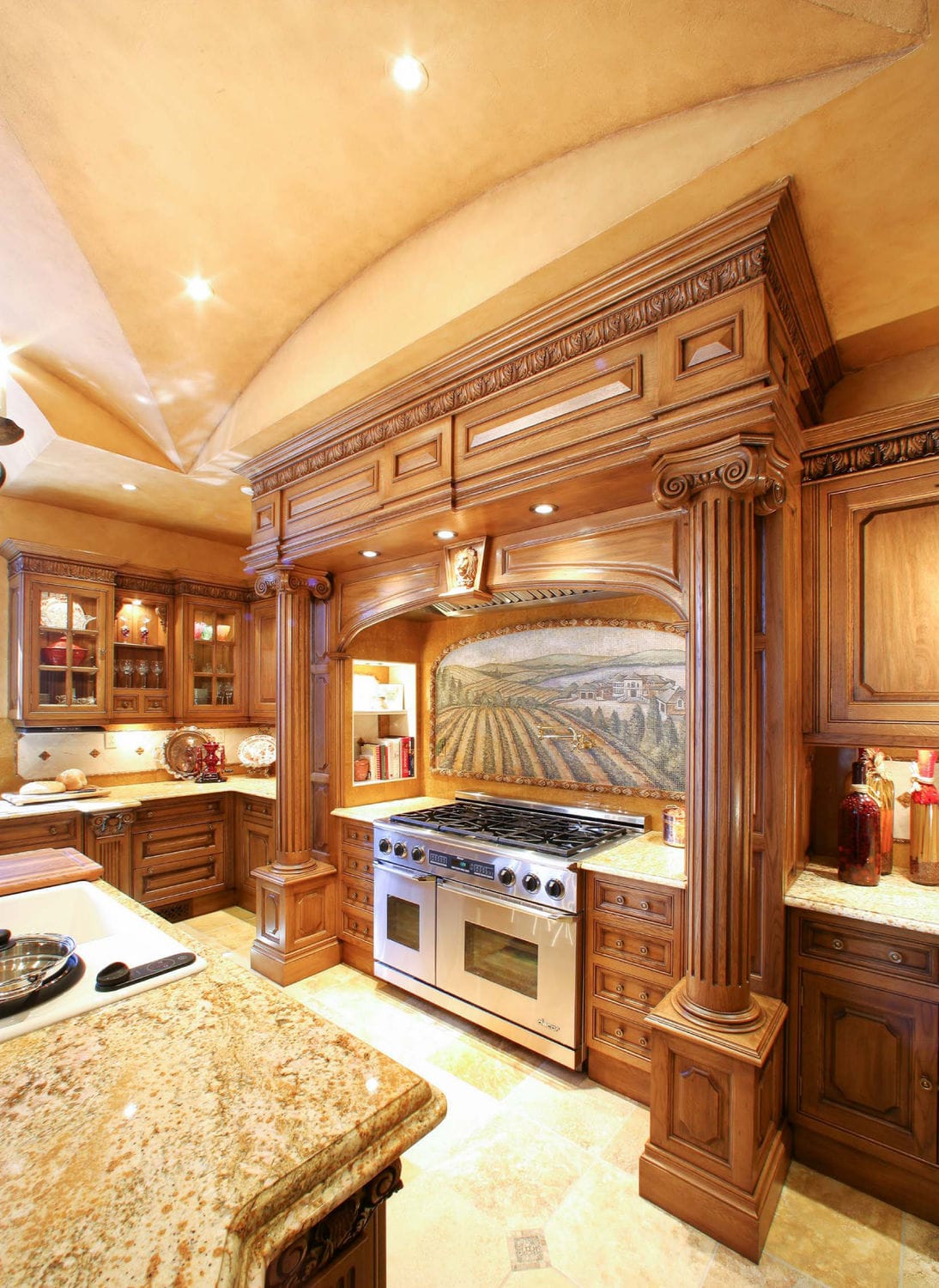 Traditional kitchen - ADAIR - Clive Christian - oak / clay / island, image size:1094x1500