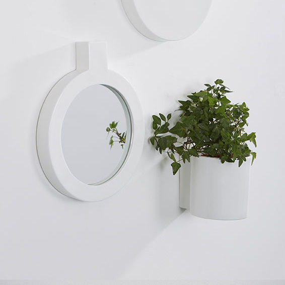 Wallmounted mirror LABEL THELERMONT HUPTON contemporary / round