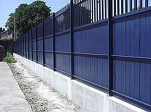 China 1 83 2 5m Black Industrial Steel Safety Fencing Panels China Cheap Iron Fence And Cheap Iron Fence Panels Price