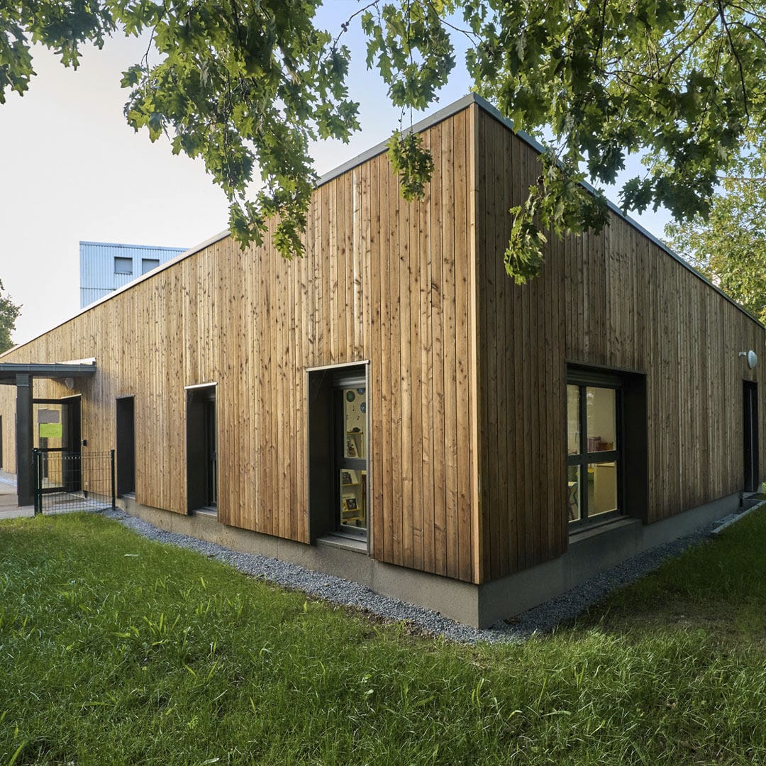 Prefab building - SAINT NAZAIRE 248 M² - Cougnaud - modular / solid ...