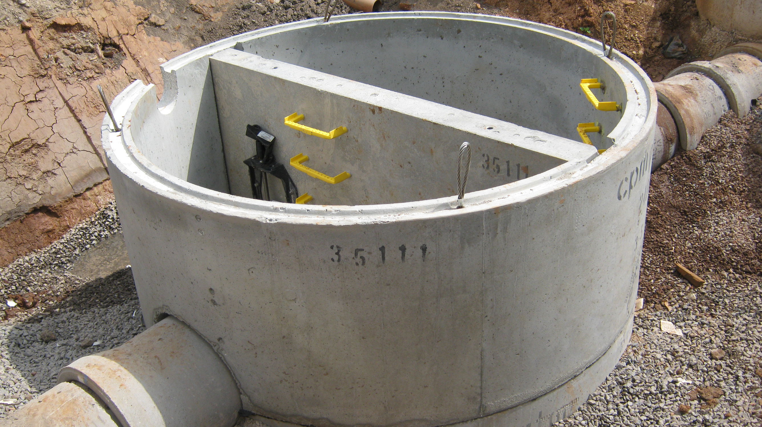 Concrete Manhole Split Wall Chambers Cpm Group Ltd