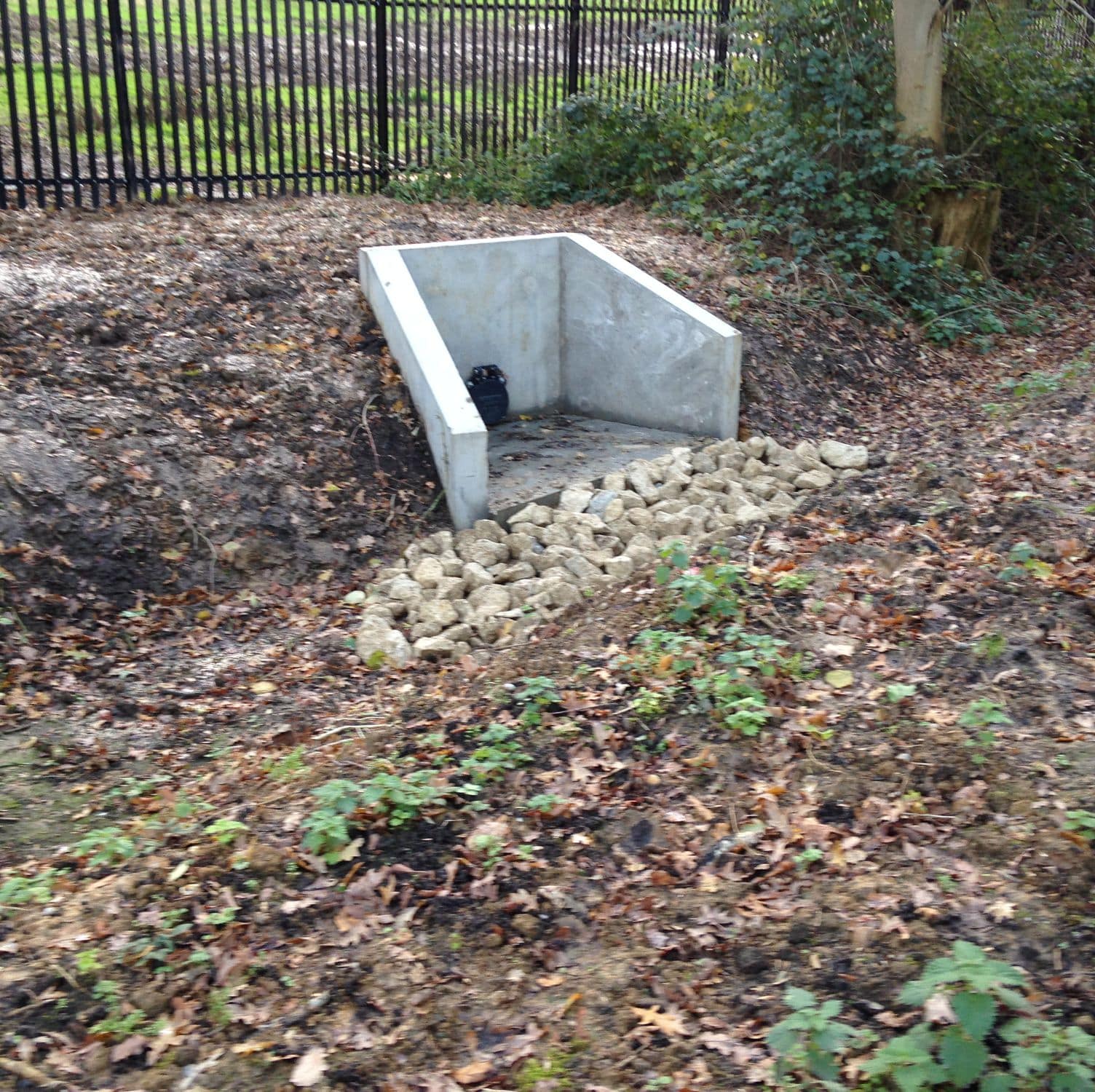 Reinforced concrete head wall CPM Group Ltd precast