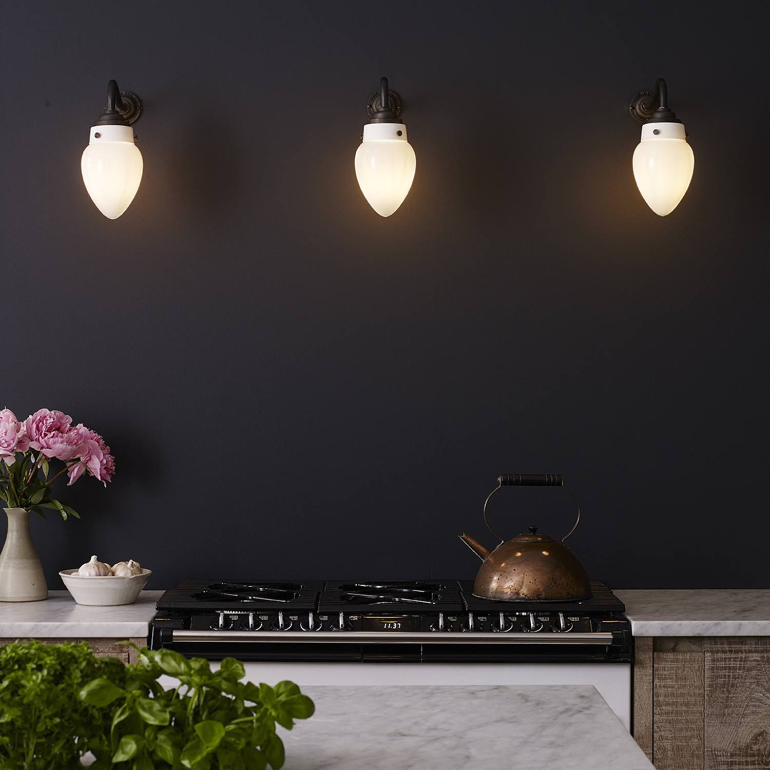 い*ご様 original BTC シーリングライト O.BTC | Neo Ceiling Light | Buchanan Studio Collaboration