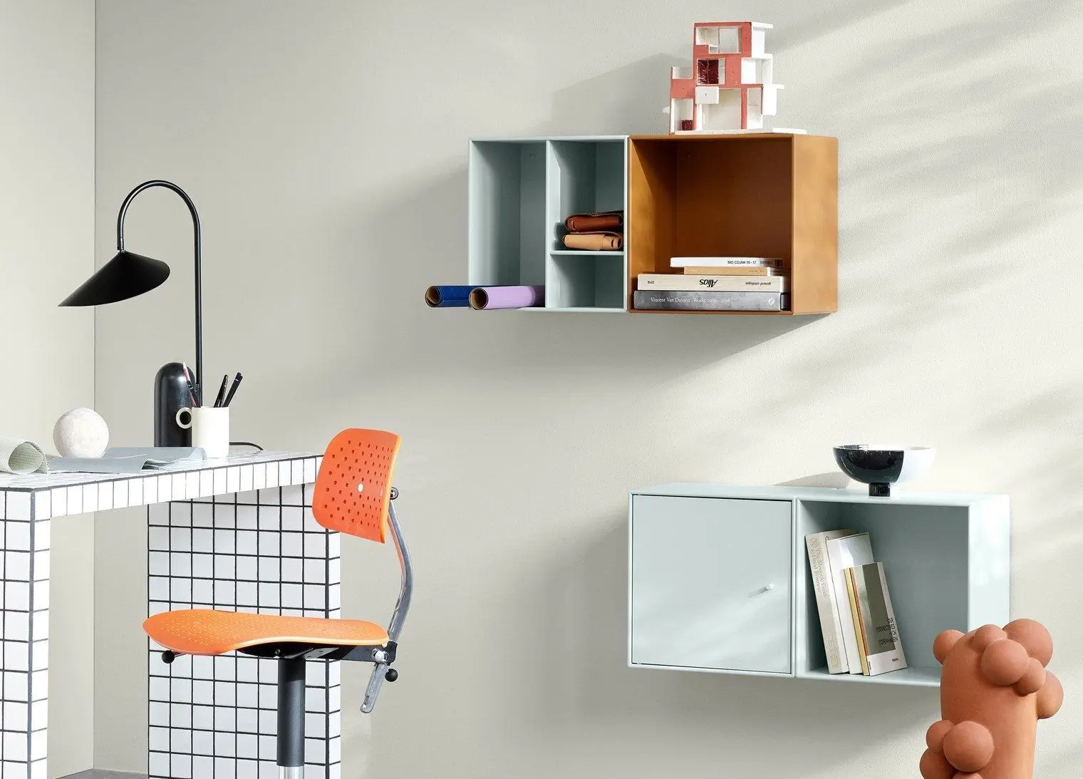 Montana Mini シェルフ 1002 ブラウン MONTANA MINI SHELF 1002（モンタナ ミニシェルフ 1002） - ACTUS