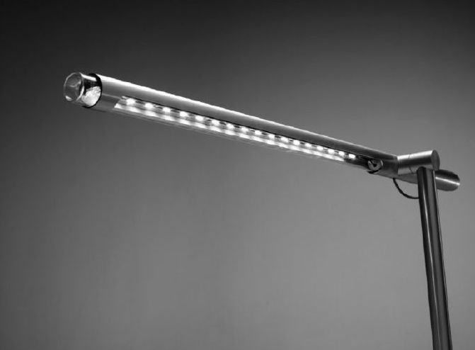 pablo brazo floor lamp