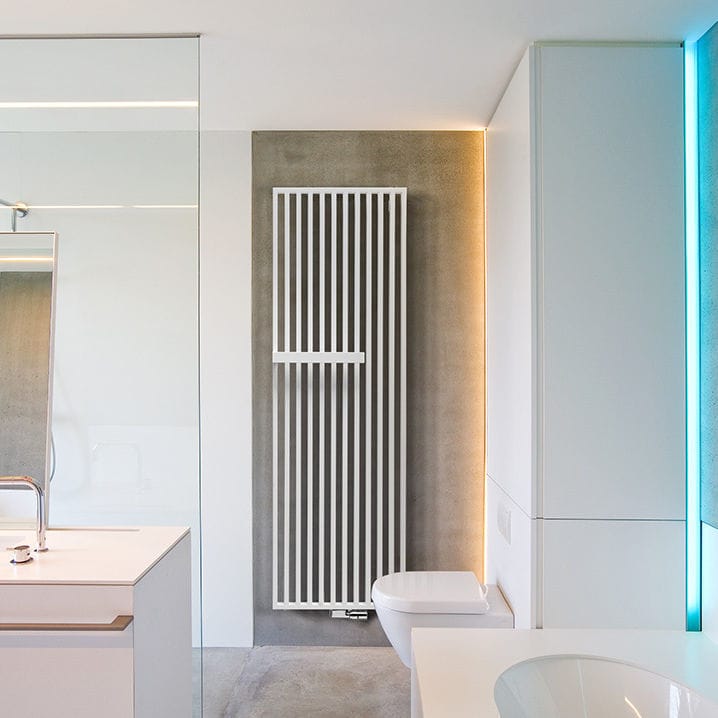 Hot water radiator - ARCHE PLUS VVL/VVR - VASCO - 751 w...1000 w / 1001 ...