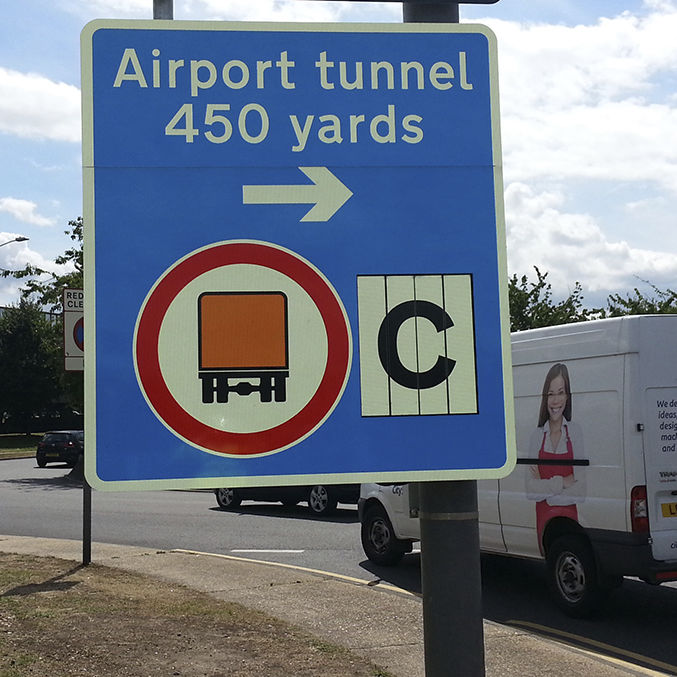 Variable message signs road sign TRAFFIC VMS IN TRAFFIC Triplesign