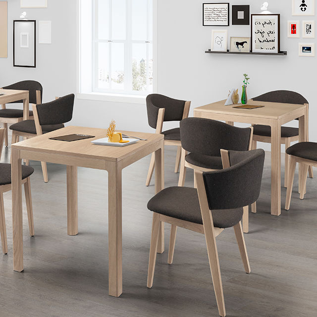 Contemporary dining table / oak / walnut / solid wood NUDA by