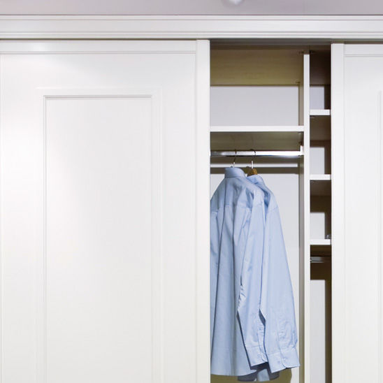 Contemporary wardrobe - SUSPENSA : SF - SAHECO - wooden / sliding door