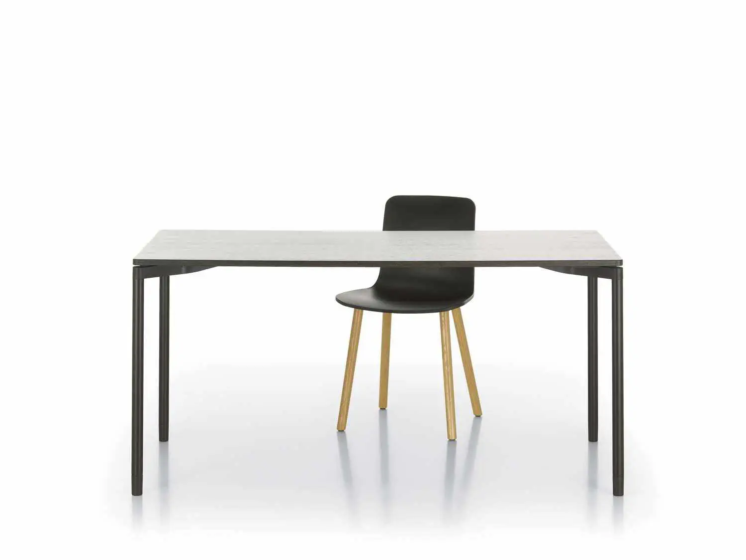 Free-standing desk - MAP - vitra - contemporary / melamine / straight