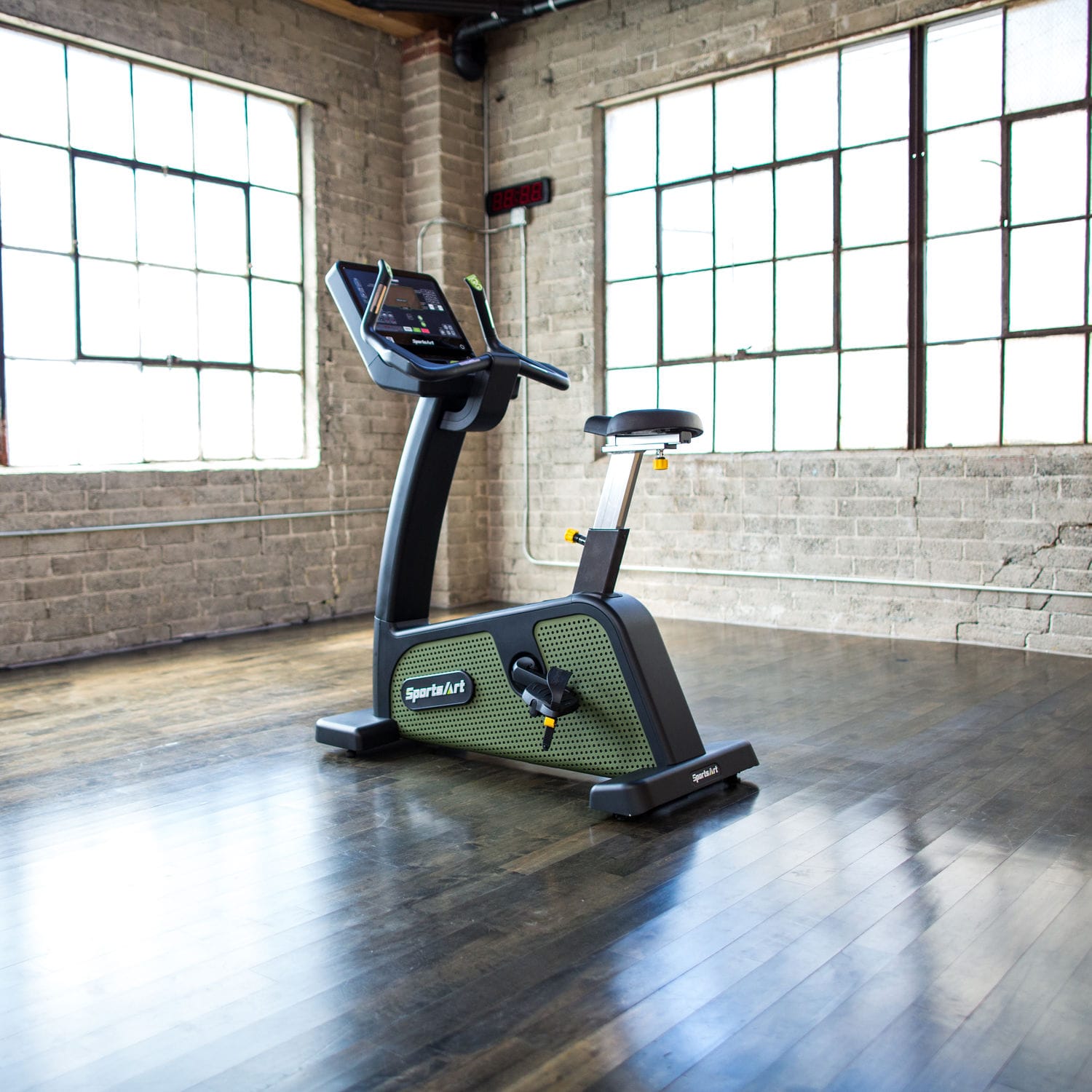 Excercise bike G576U SportsArt Fitness