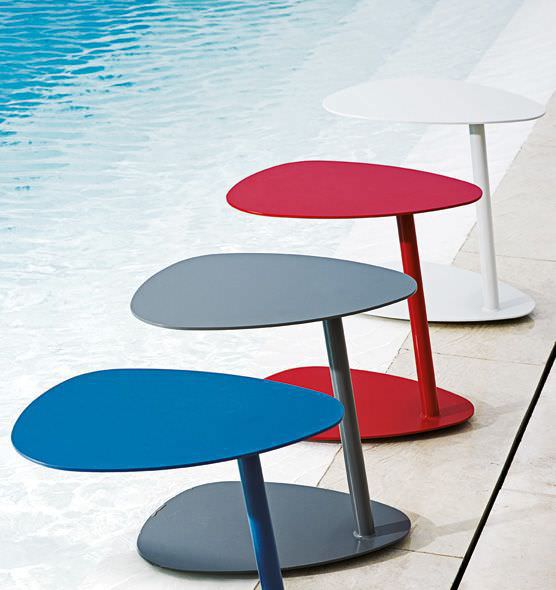 Contemporary side table - SMART - Ethimo - aluminum / triangular / garden