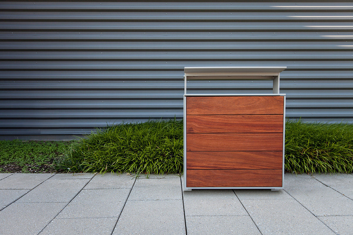 Public trash can APEX FORMS+SURFACES aluminum / wooden / contemporary